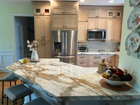 Kitchen Remodel2 by Bleu Ribbon Design & Remodeling